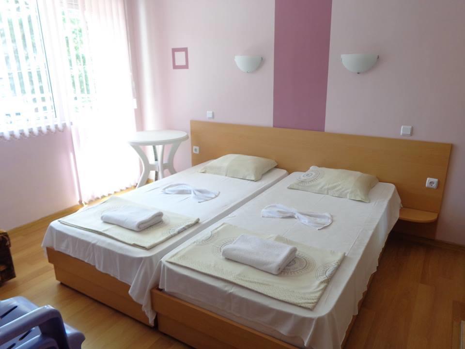 Guest Rooms Rusalka Кранево Экстерьер фото