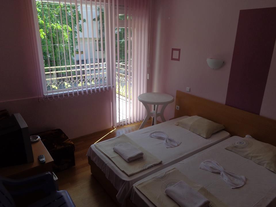 Guest Rooms Rusalka Кранево Экстерьер фото