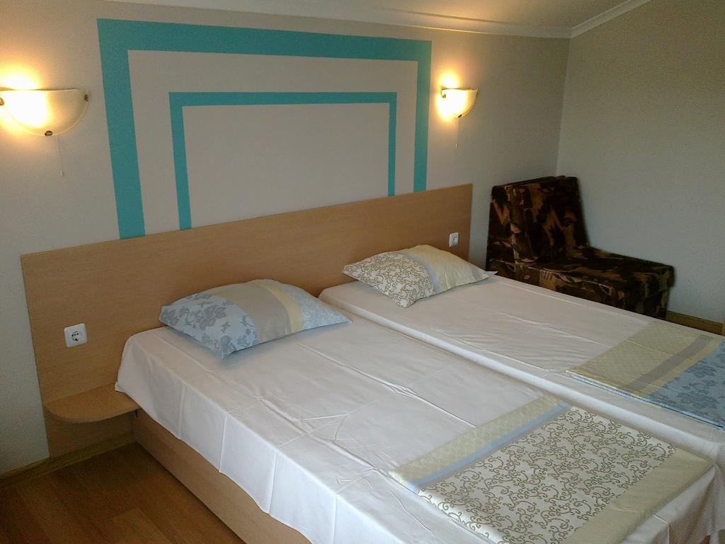Guest Rooms Rusalka Кранево Экстерьер фото